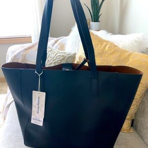 Tommy Bahama Tote Bag SOLD